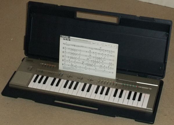 Yamaha PC-100 Keyboard